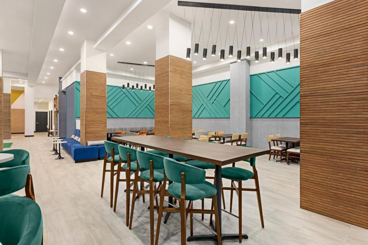 Holiday Inn Lic - Laguardia West, An Ihg Hotel ニューヨーク エクステリア 写真